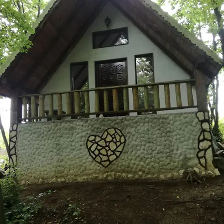 Hill Station Queen Holiday home *