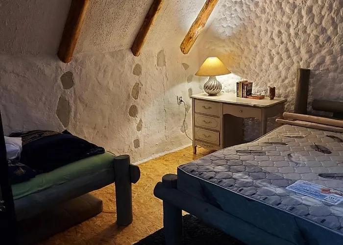 Hill Station Queen Holiday home